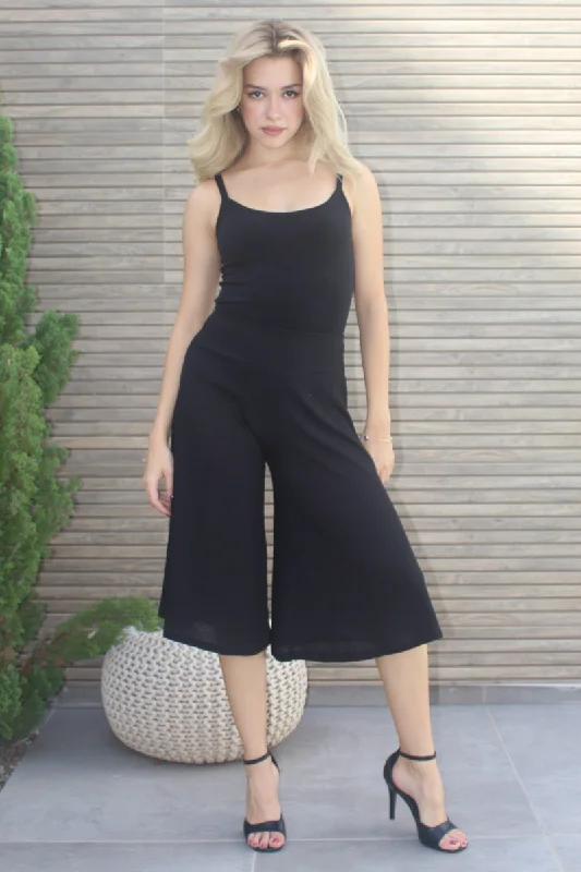 Black Ribbed Capri Pants Stylish Paperbag Waist Pants