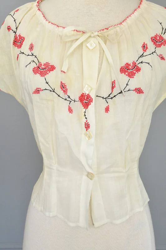 Off White Cotton Peasant Blouse with Red Cross Stitch Embroidery Sleeveless Chiffon Blouse