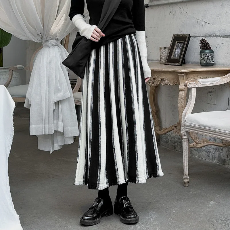 Contrast Color Vertical Striped Loose Skirt high slit skirt